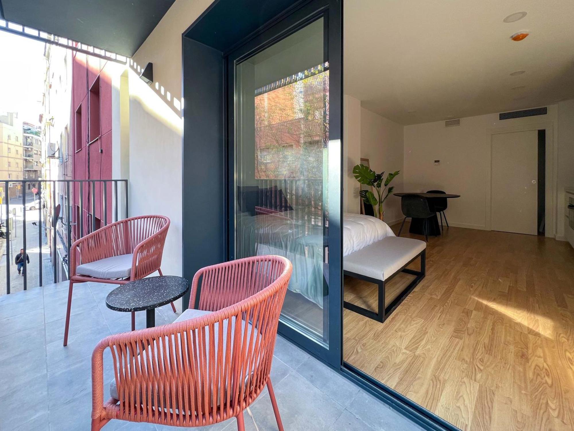 Stay U-Nique Apartments Albeniz Bcn L'Hospitalet de Llobregat Exterior foto